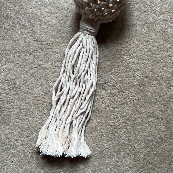 Macrame hanging holder - Picture 3 of 4